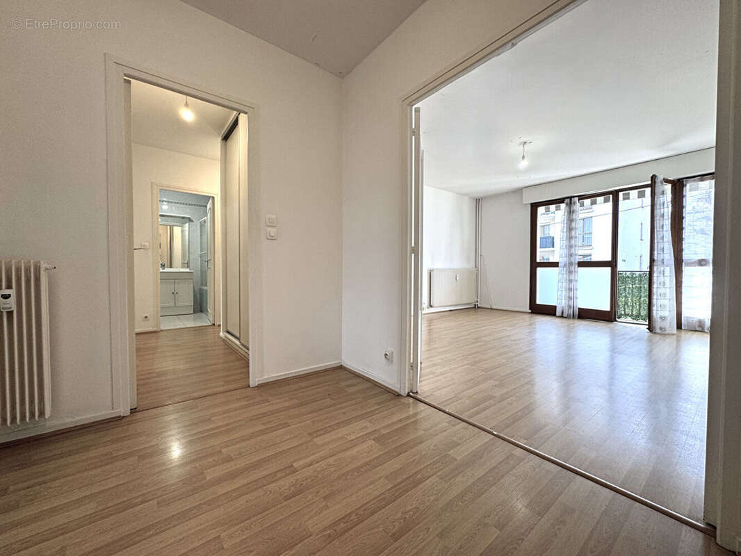 Appartement à LE BAN-SAINT-MARTIN