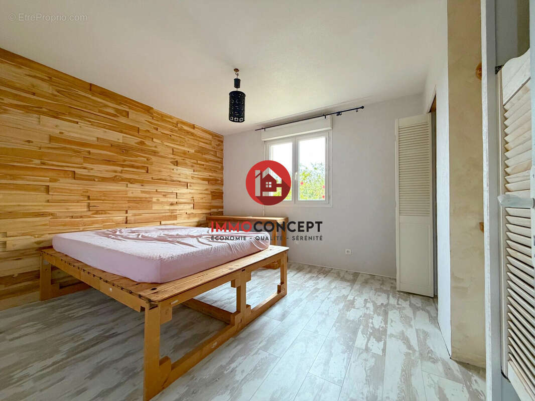 Maison 130 m² à Laudun-L'ardoise  - photo 5