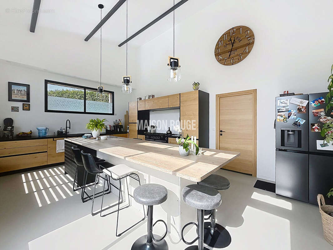 Maison à SAINT-MELOIR-DES-ONDES