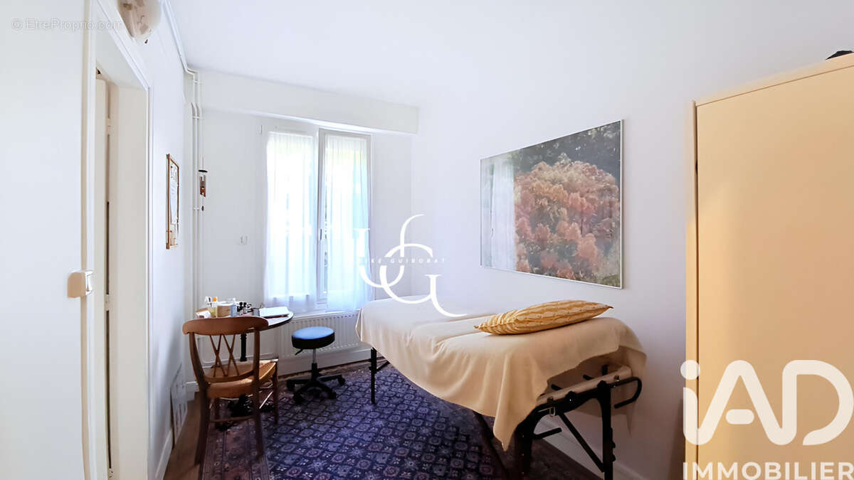 Photo 8 - Appartement à BOURG-LA-REINE