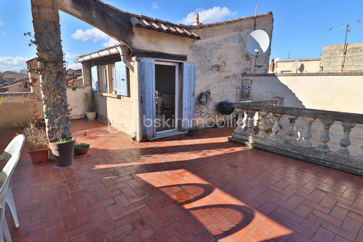 Maison de village R+3 de 169m², 4 chambres, garage, terrasse extérieure - photo 6