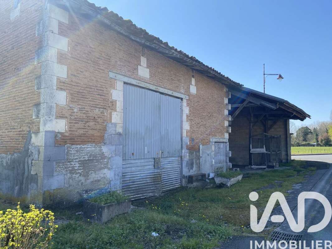 Maison 147 m² à Le Pizou  - photo 8