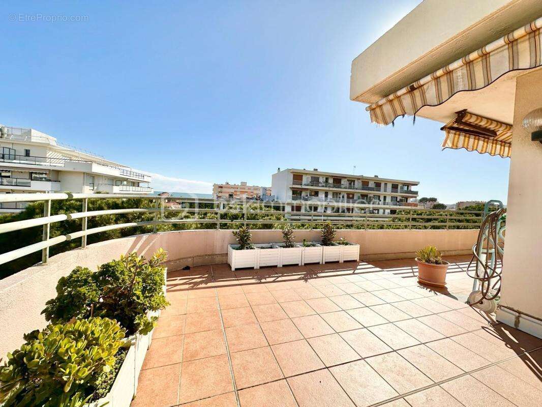 Appartement à CAGNES-SUR-MER