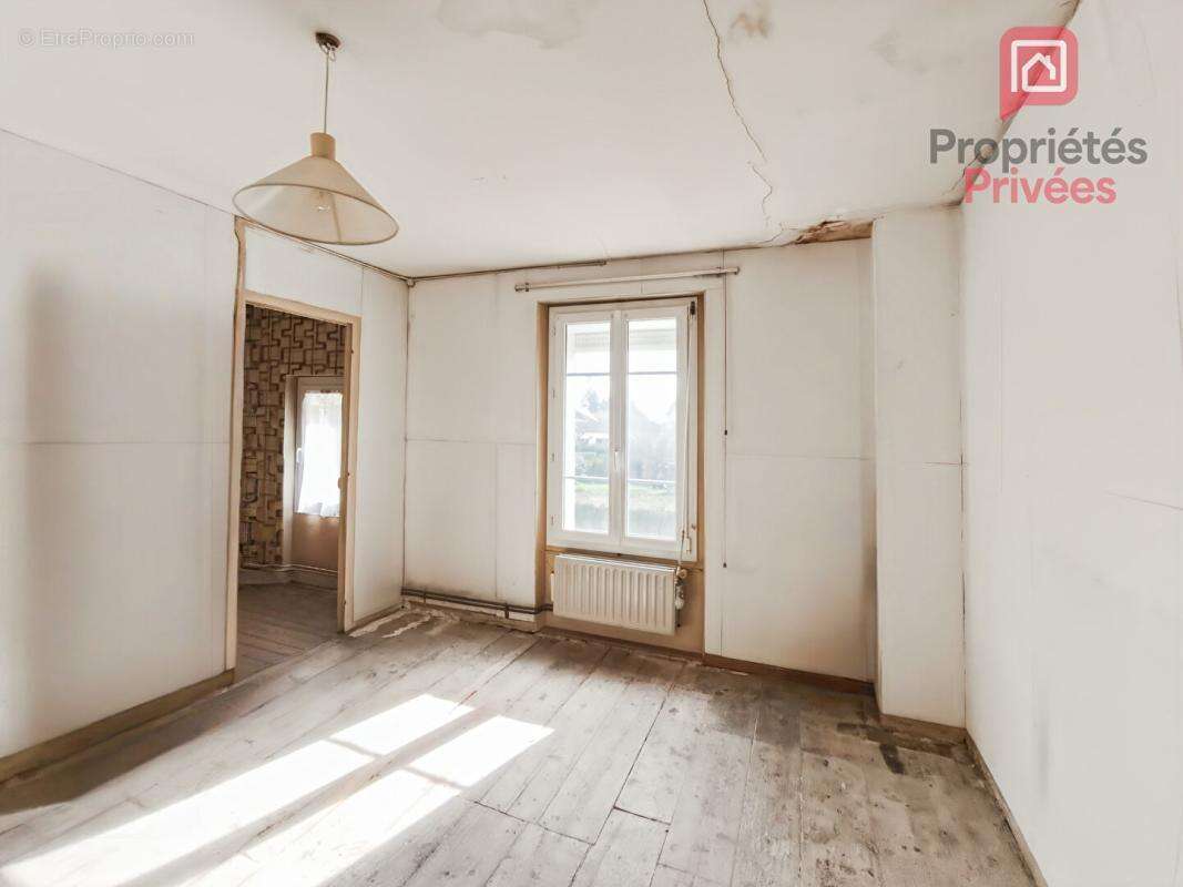 Maison à ROMILLY-SUR-SEINE