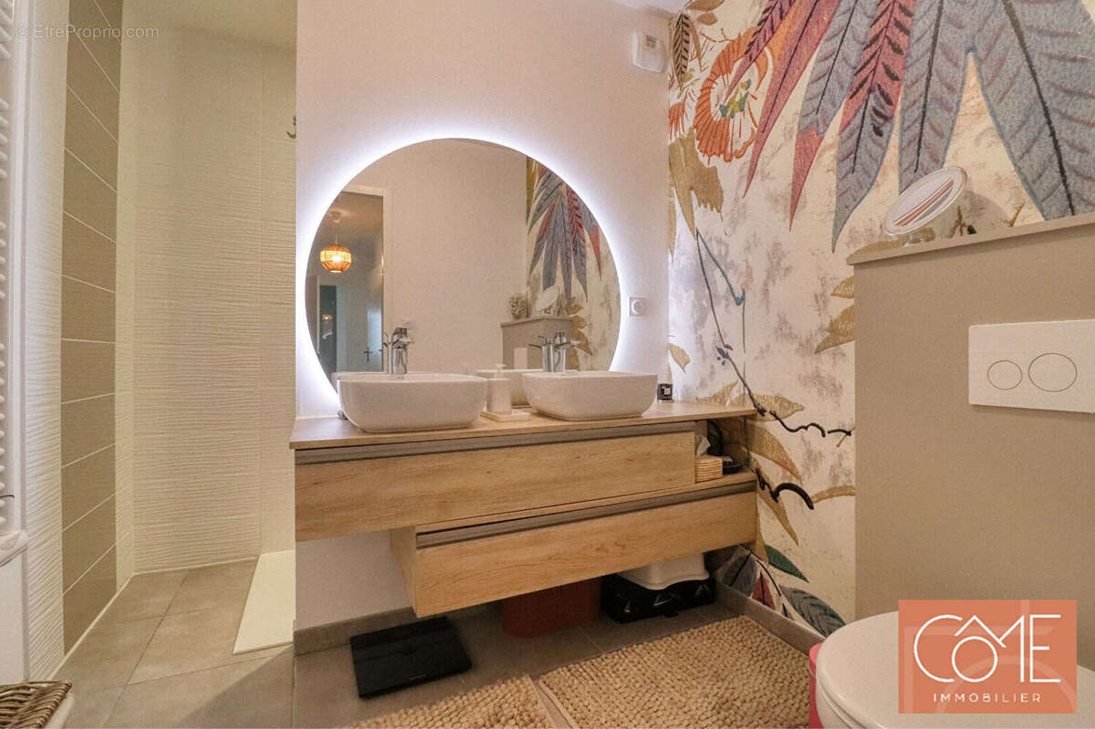 Appartement à NOYAL-SUR-VILAINE