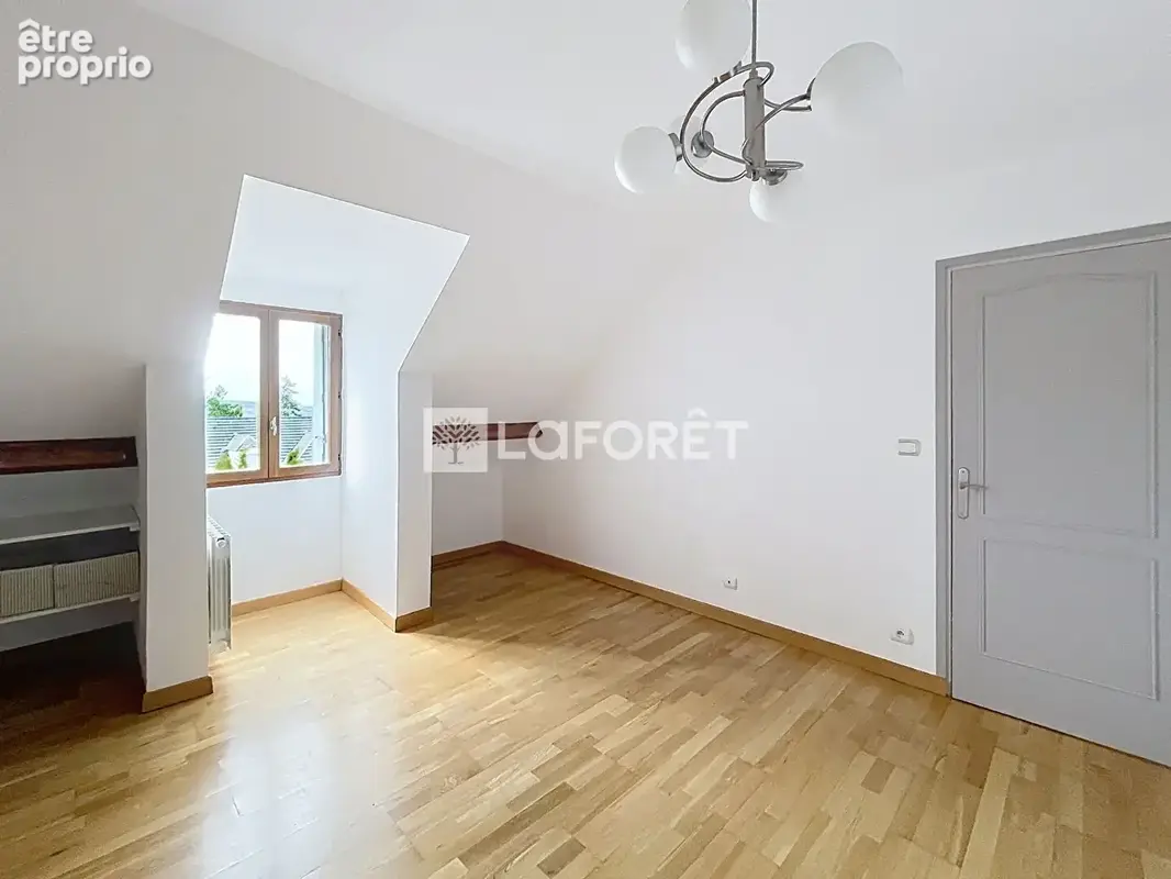Maison Orgeval 6 pièces 145 m2 avec sous-sol. - photo 5