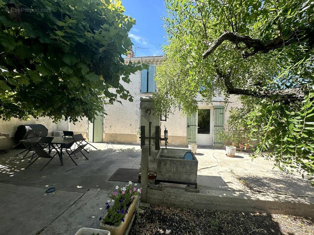 Photo 1 - Maison à LE PONTET