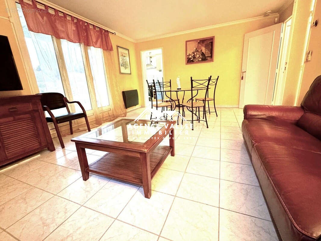 Appartement à SAINT-GERMAIN-LES-CORBEIL