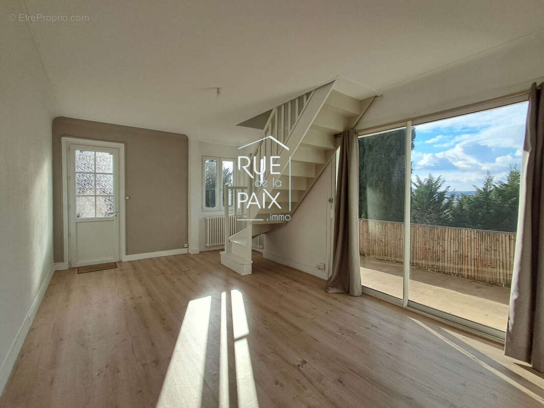 Maison à CHATELLERAULT