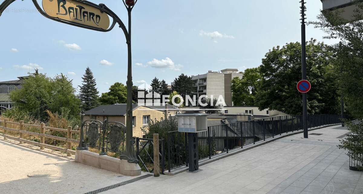 Appartement à NOGENT-SUR-MARNE