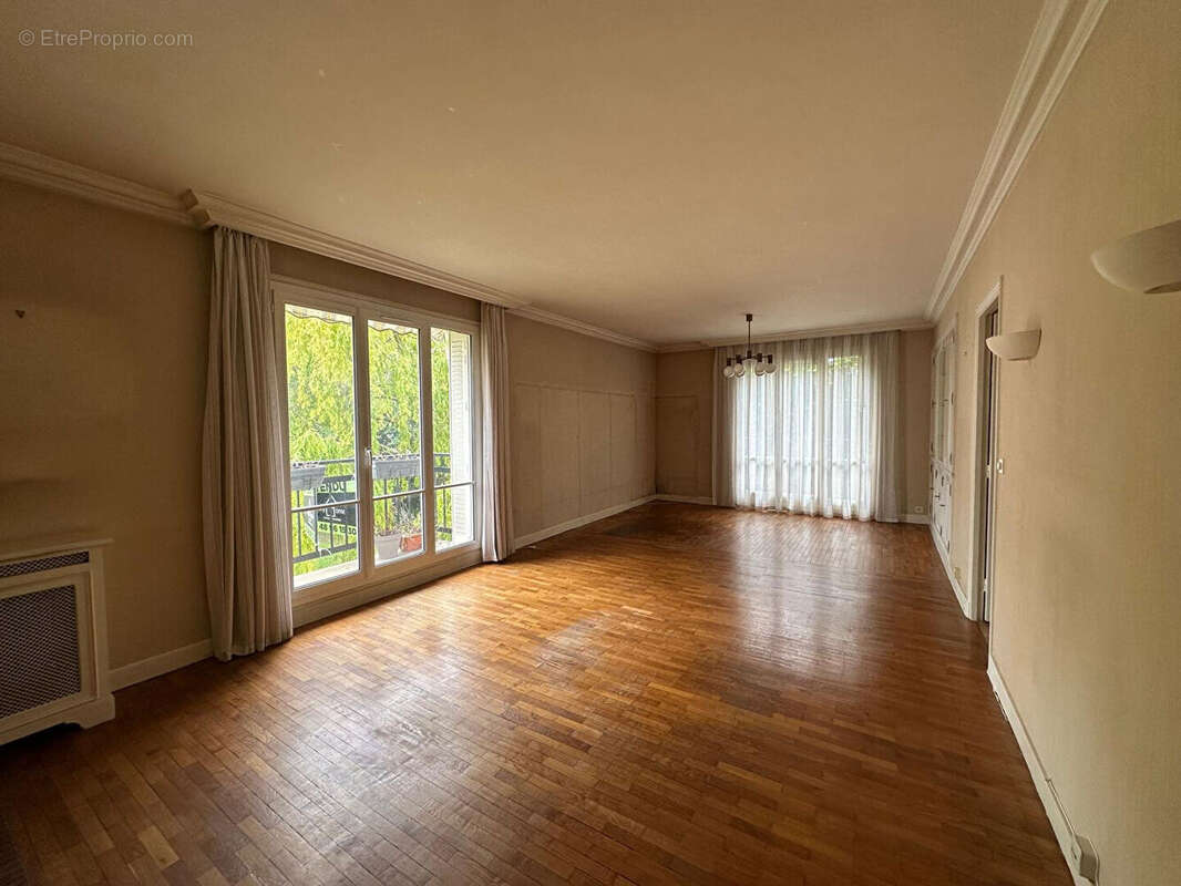 Appartement à NOISY-LE-SEC