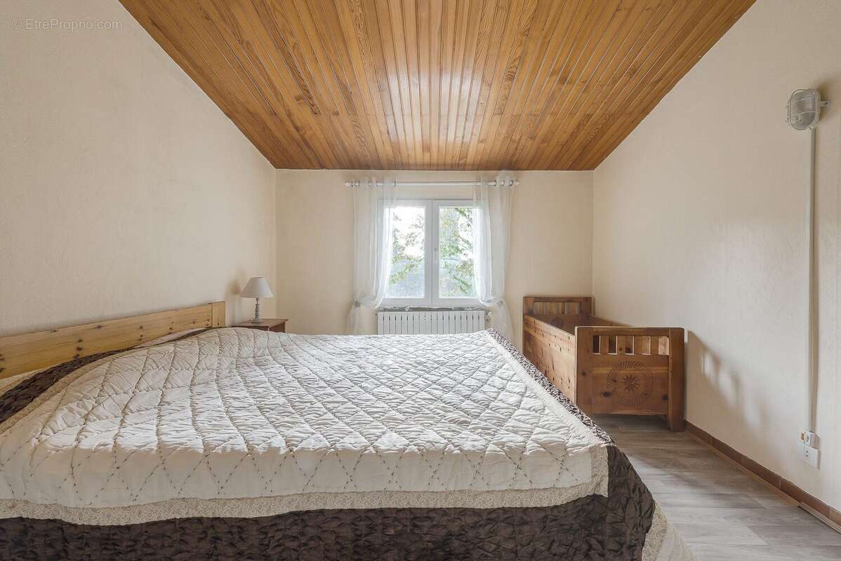 Maison 200 m² à Aix-En-Provence  - photo 8
