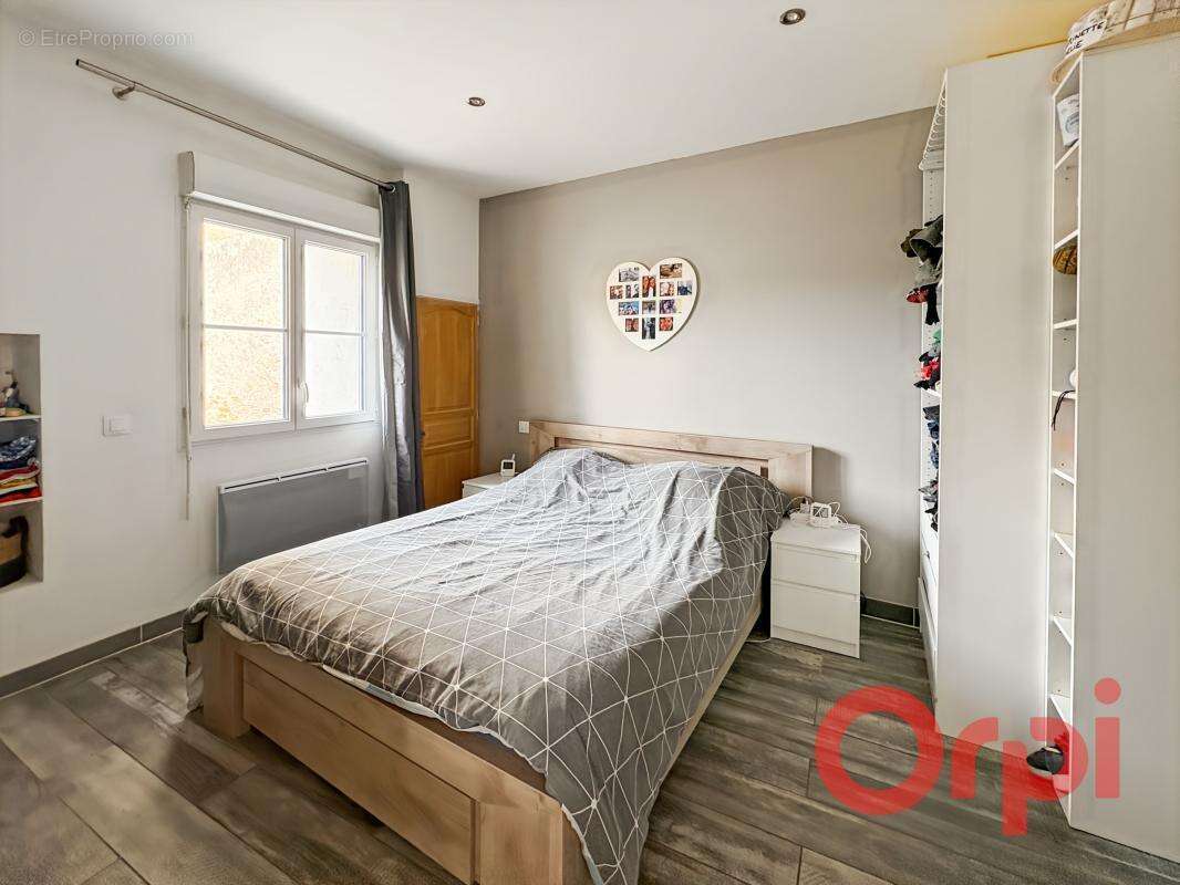 Maison à SAINT-AMAND-MONTROND