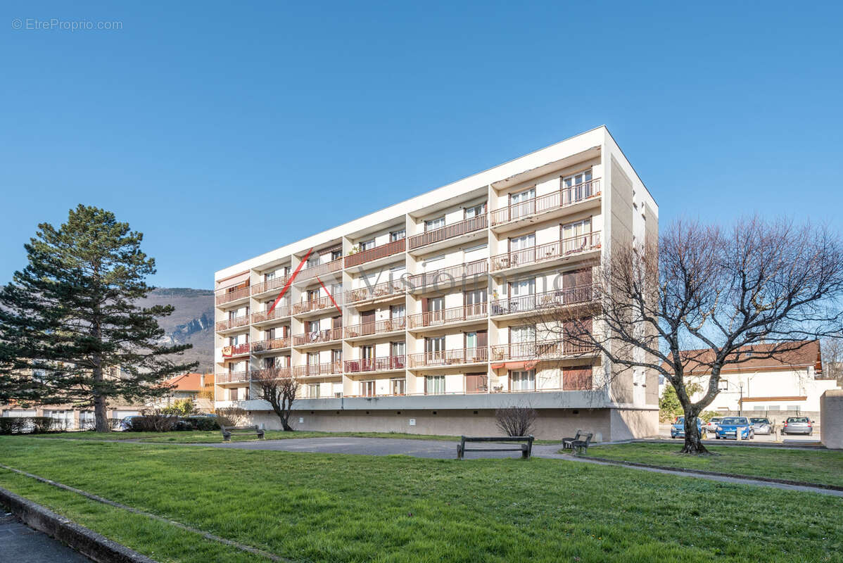 Appartement à FONTAINE