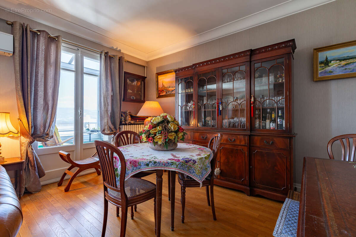 Appartement à VALENCE