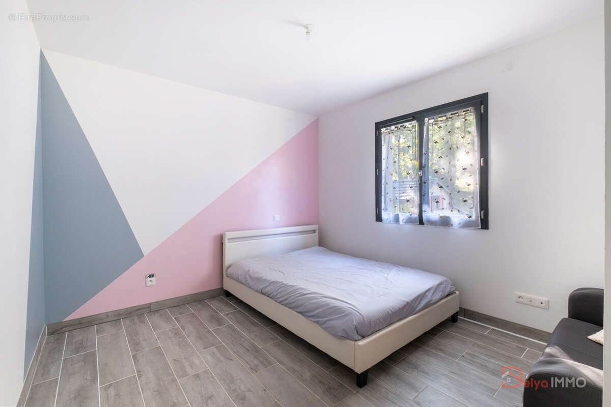 Maison contemporaine T5 avec piscine - photo 9