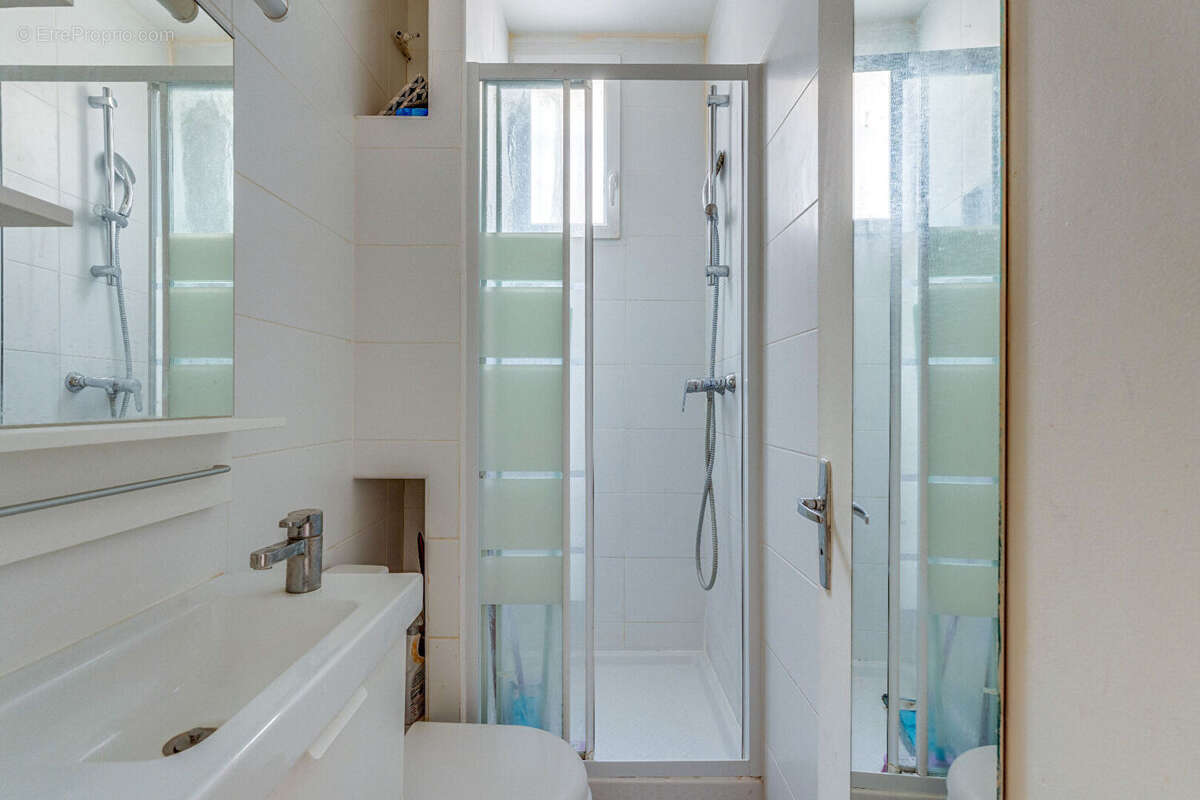 Appartement à PARIS-10E