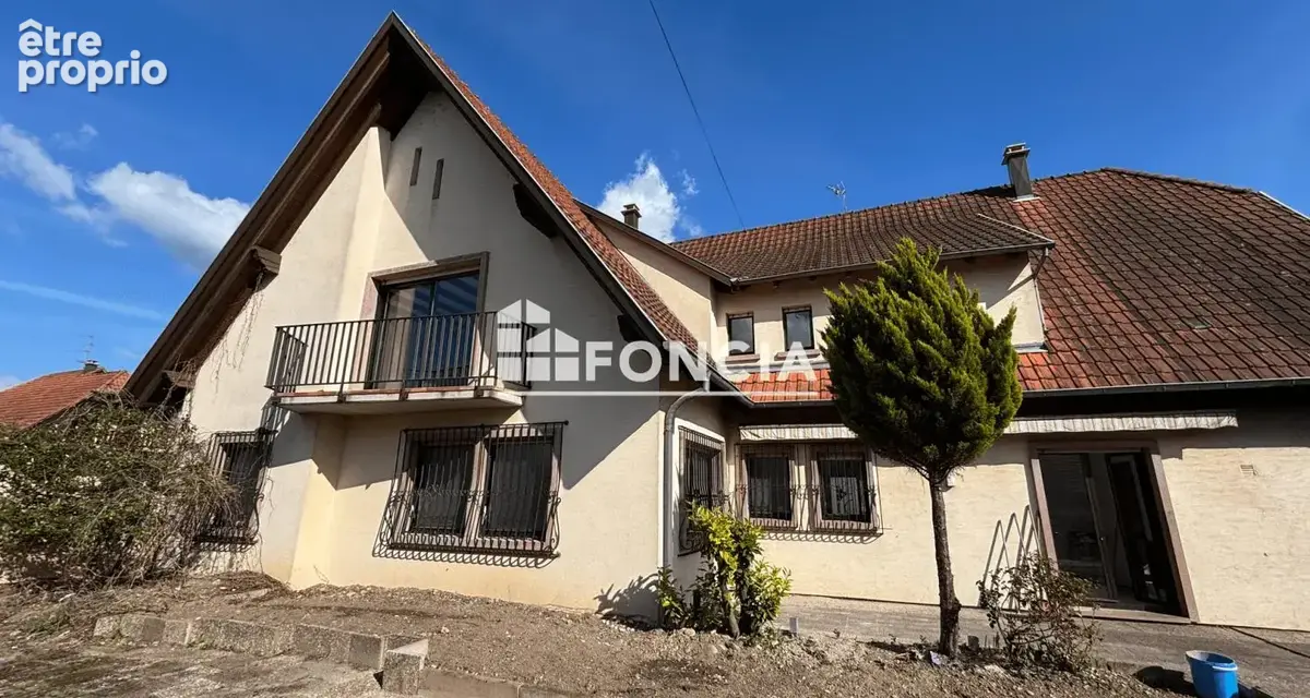 PROCHE BENFELD - Spacieuse villa de 310 m2 - photo 1