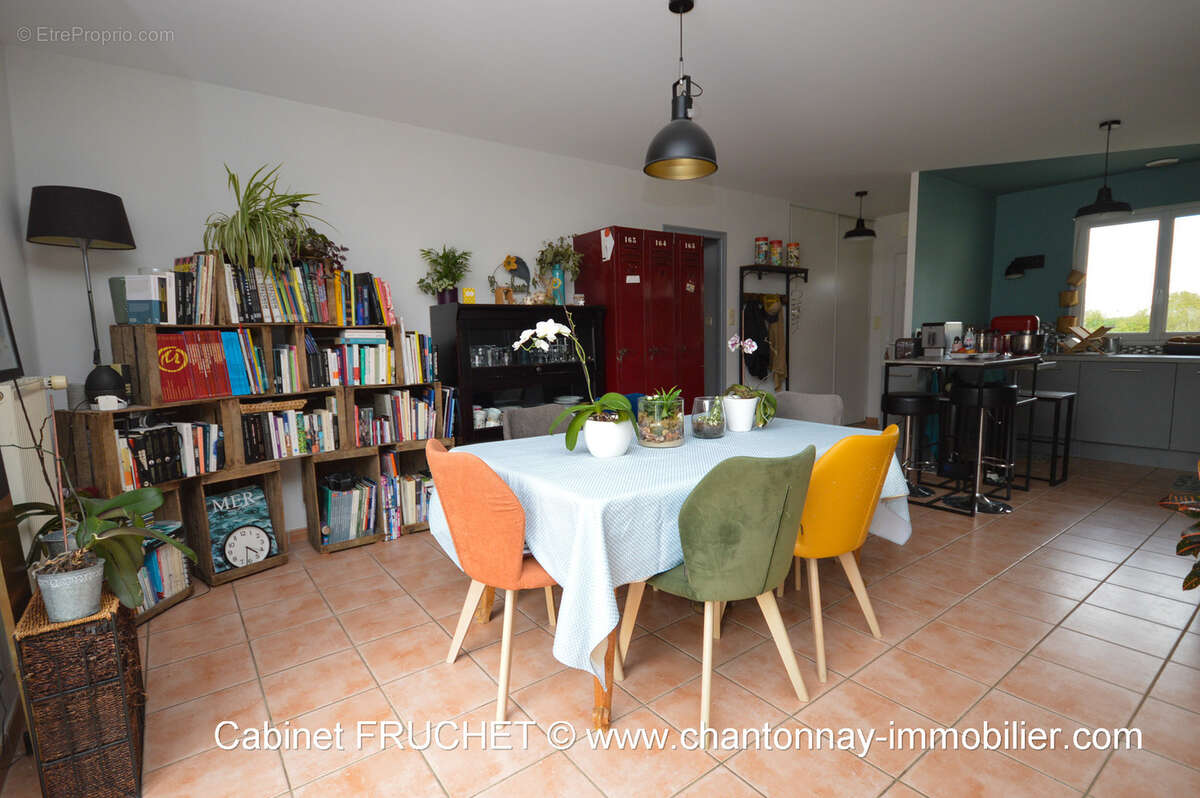 Maison à CHANTONNAY