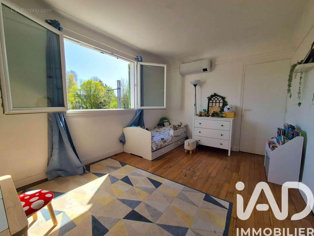 Photo 9 - Maison à MARINES
