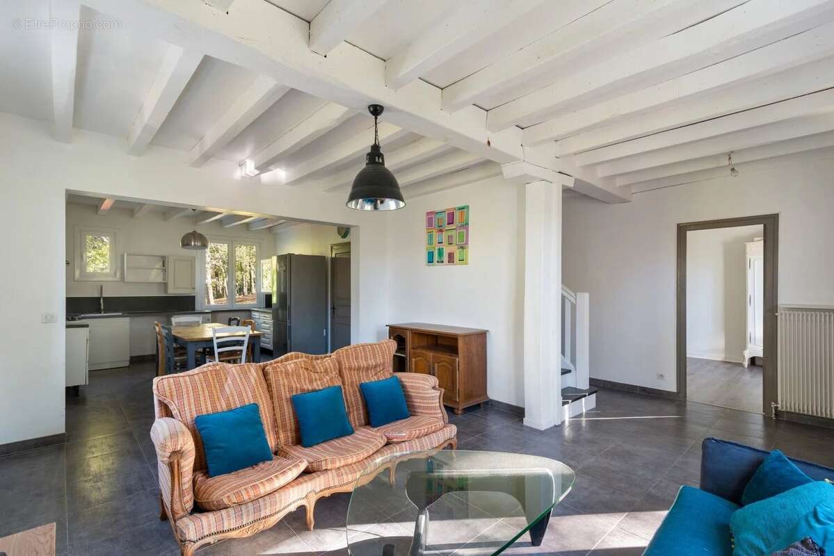 Souraïde Vente Maison 5 pièce(s) - photo 9