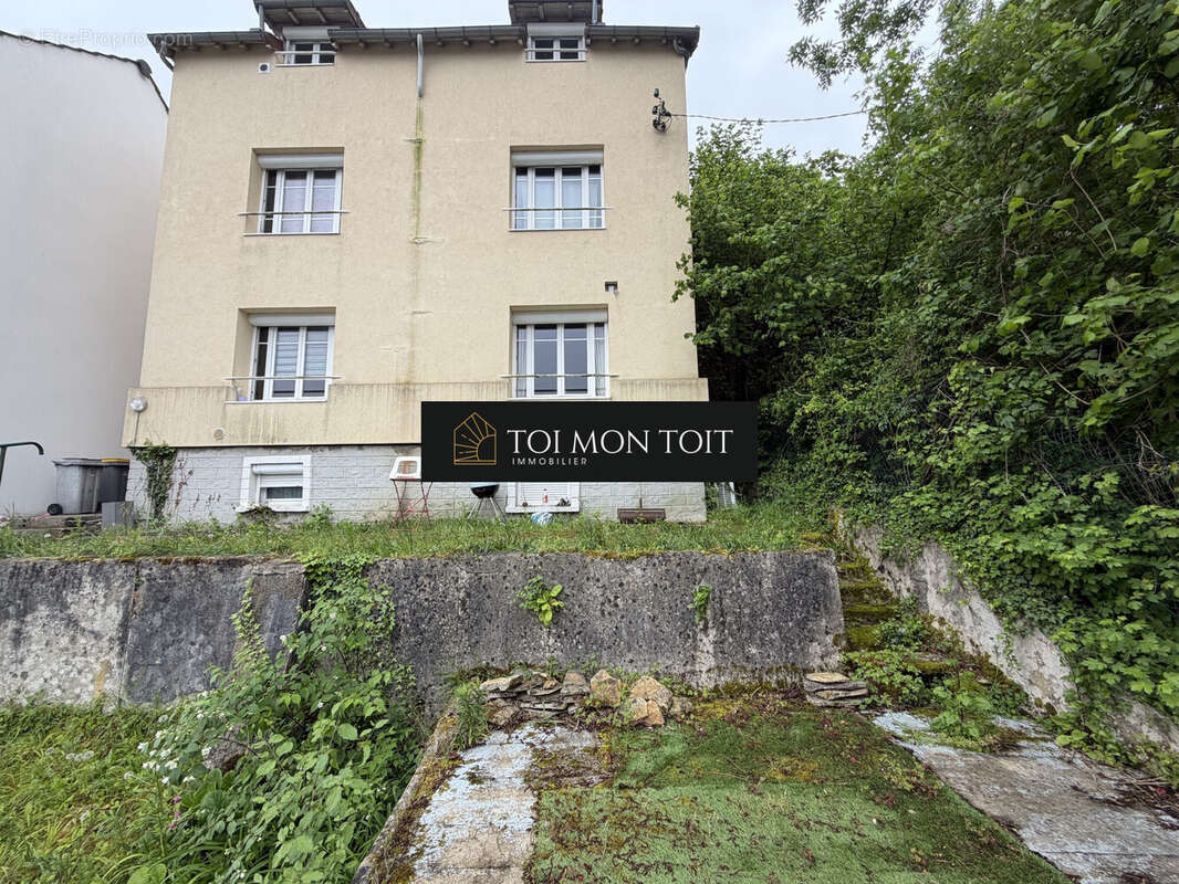 Maison à MARLY-LA-VILLE