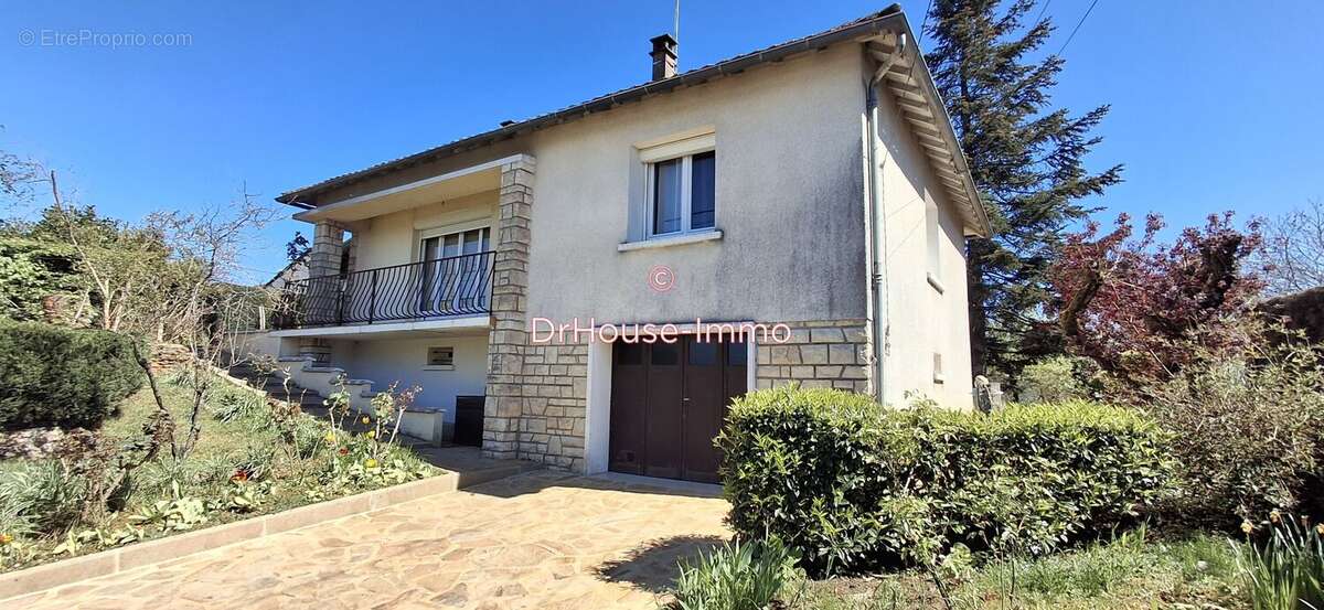 Maison à THIVIERS