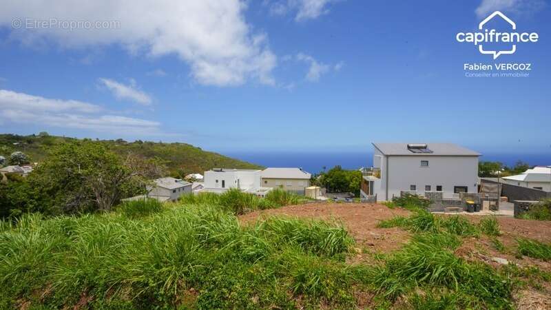 Terrain à SAINT-DENIS