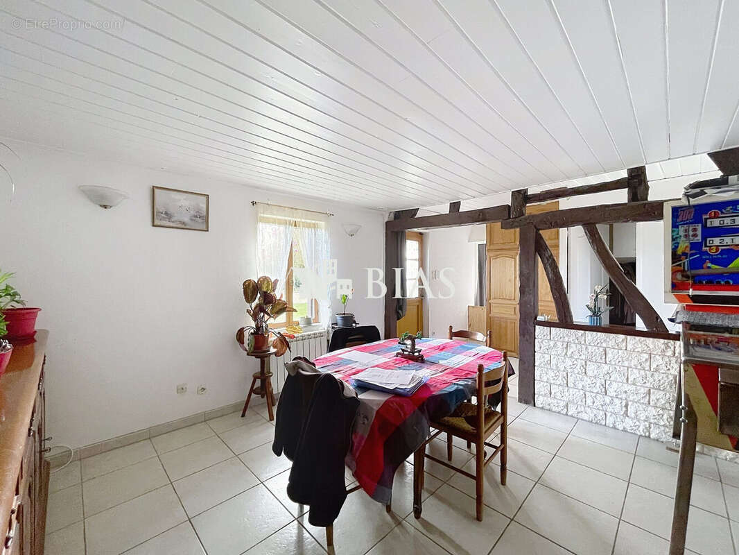 Maison à LE GROS-THEIL