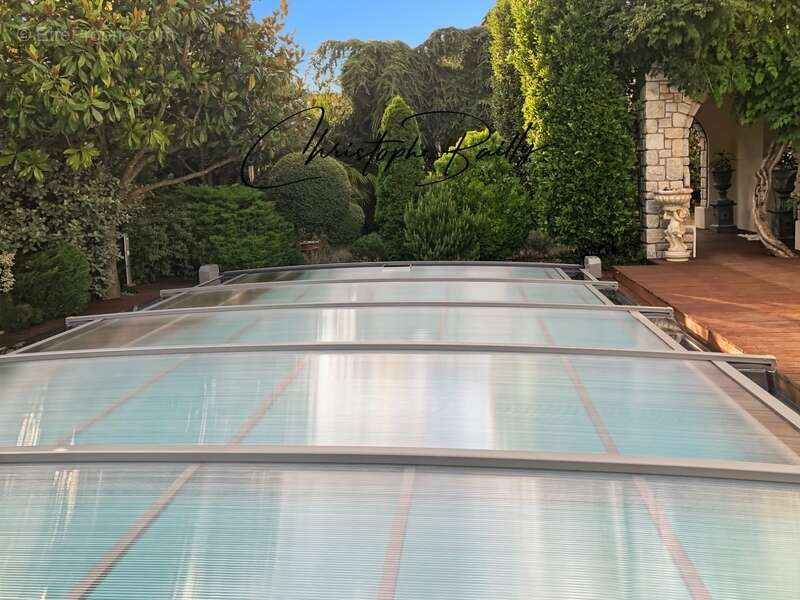 Toulouse Côte Pavée, villa d’architecte rénovée avec piscine chauffée, 2 suites et garage double - photo 14