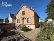 Maison à CHATEAUPONSAC
