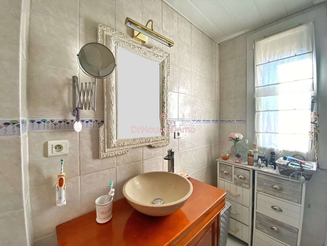 Appartement 75 m² à Aubagne  - photo 36