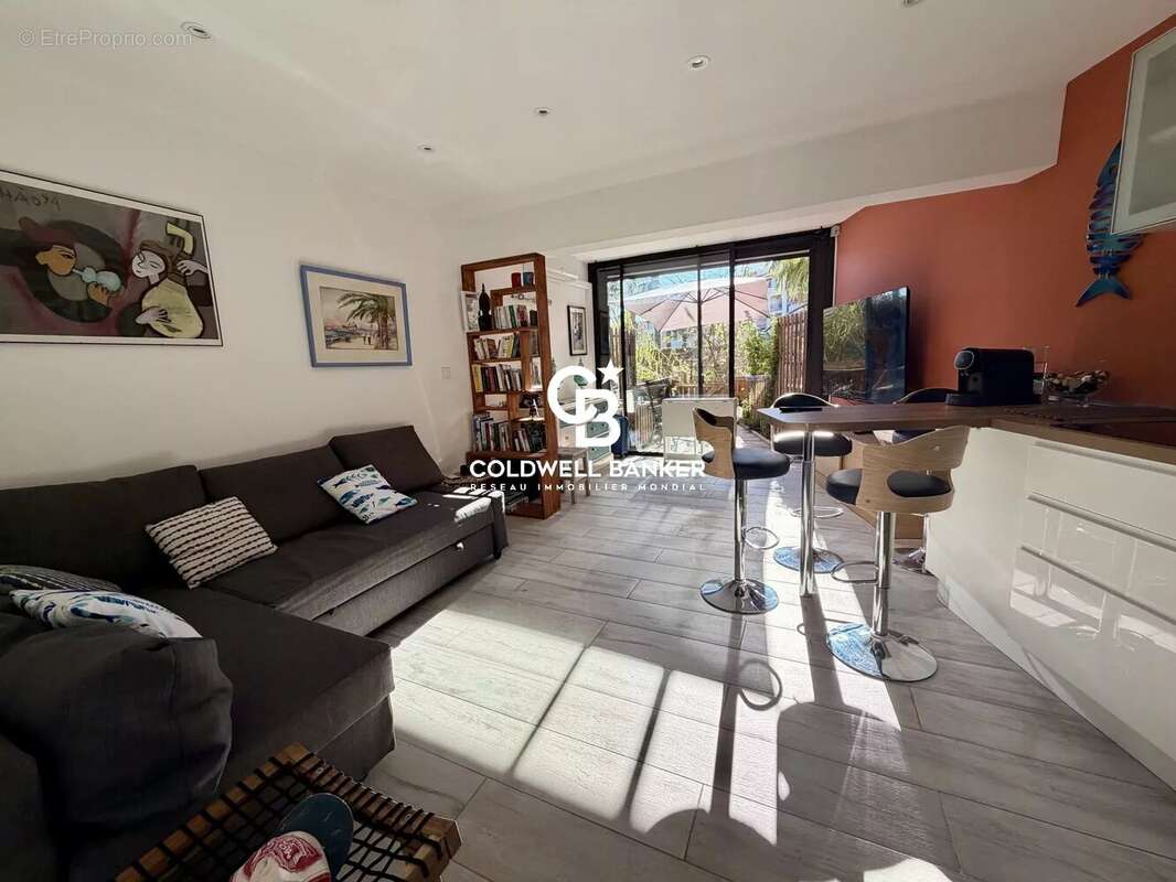 Appartement à GASSIN