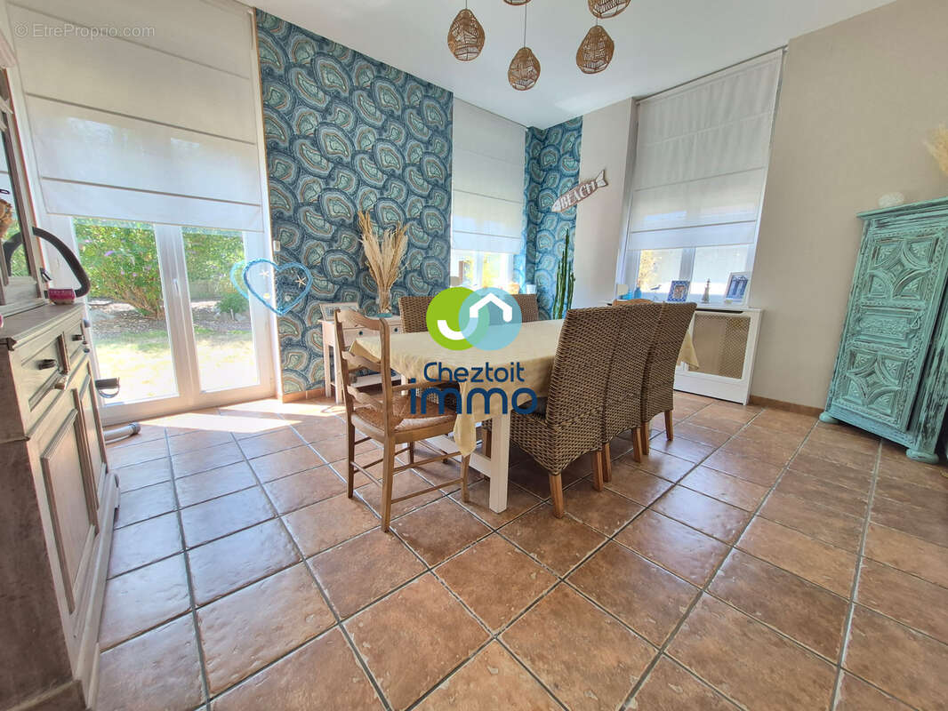 Maison de style bourgeoise - 4 chambres - jardin - photo 2