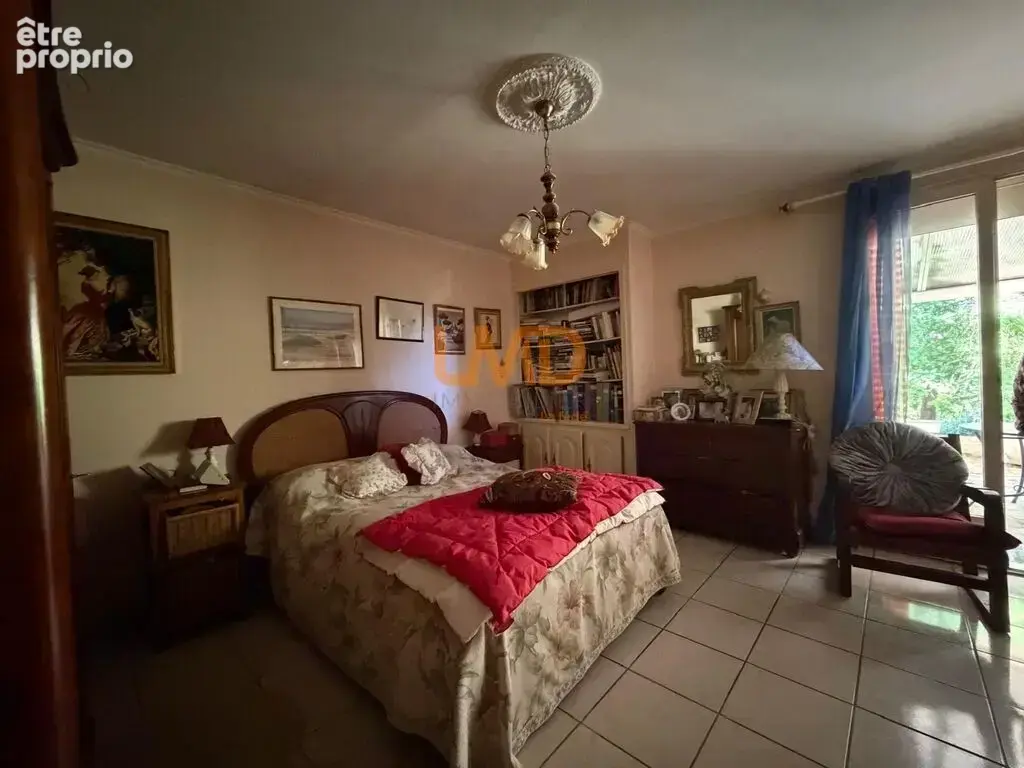 Propriété familiale rare avec parc arboré et fort potentiel fonc - photo 14