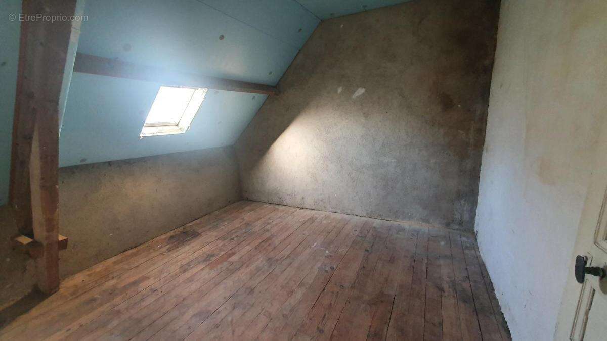 Maison 108 m² à Gourin  - photo 7