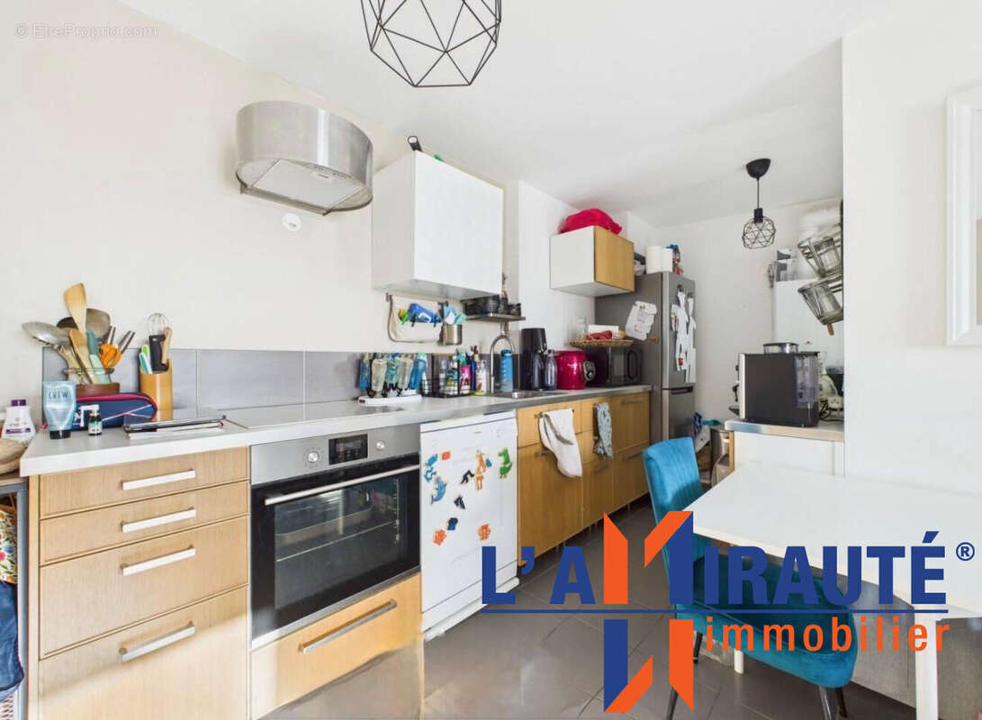 Appartement à SARTROUVILLE