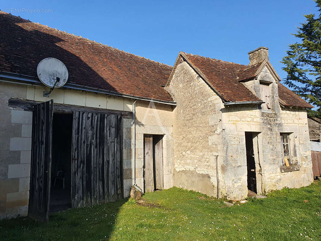 Maison à VILLENTROIS