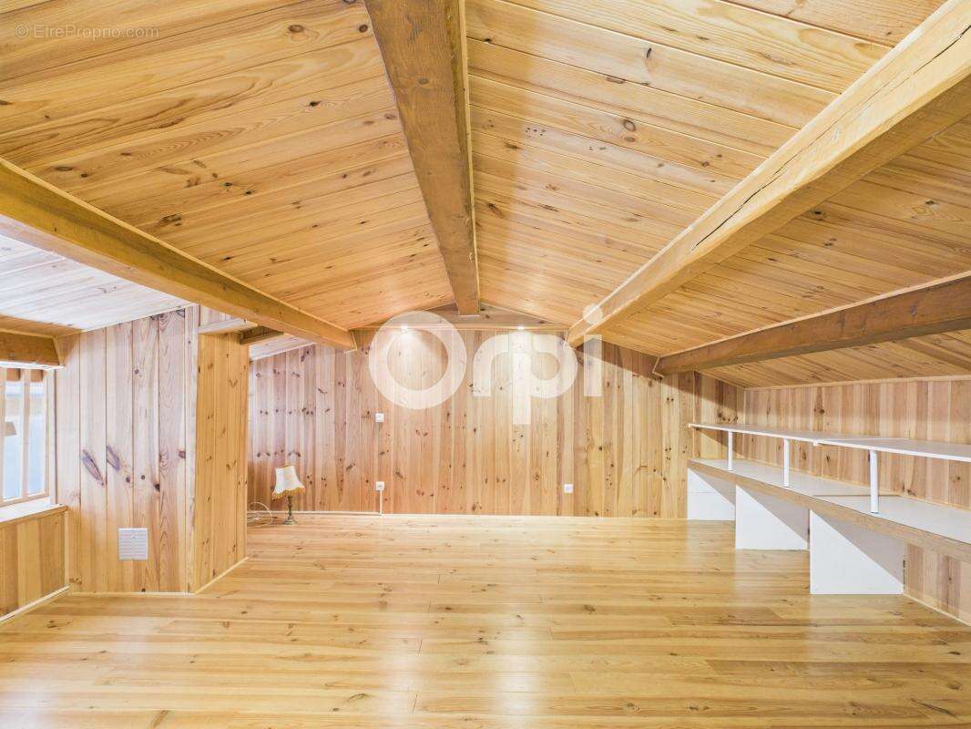 Maison à MONTAUROUX