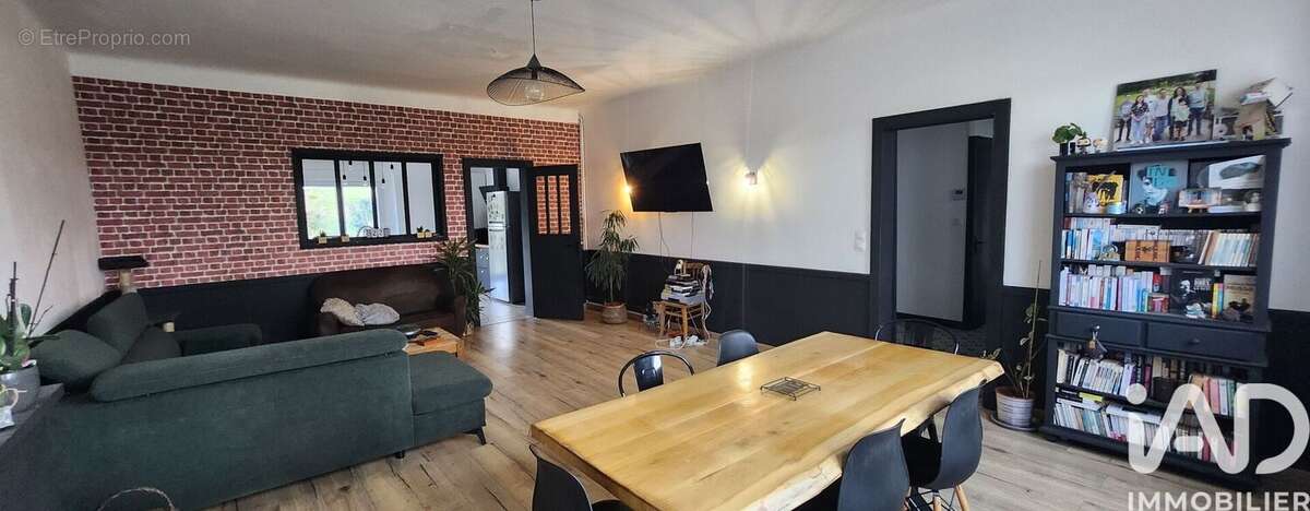 Maison 276 m² à Saint-Aubin  - photo 2