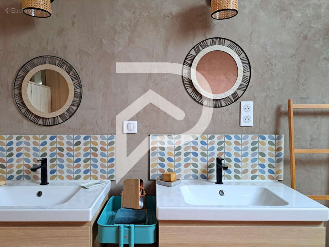 Maison à MILLY-SUR-THERAIN