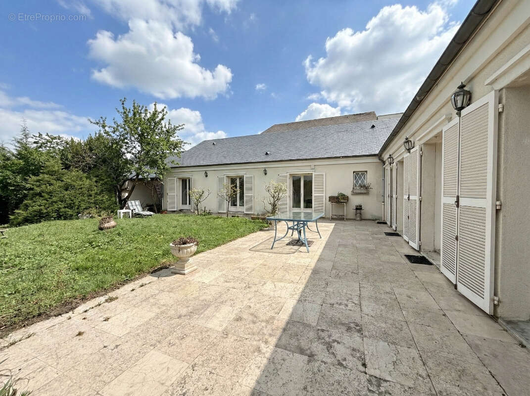 Maison à RUEIL-MALMAISON