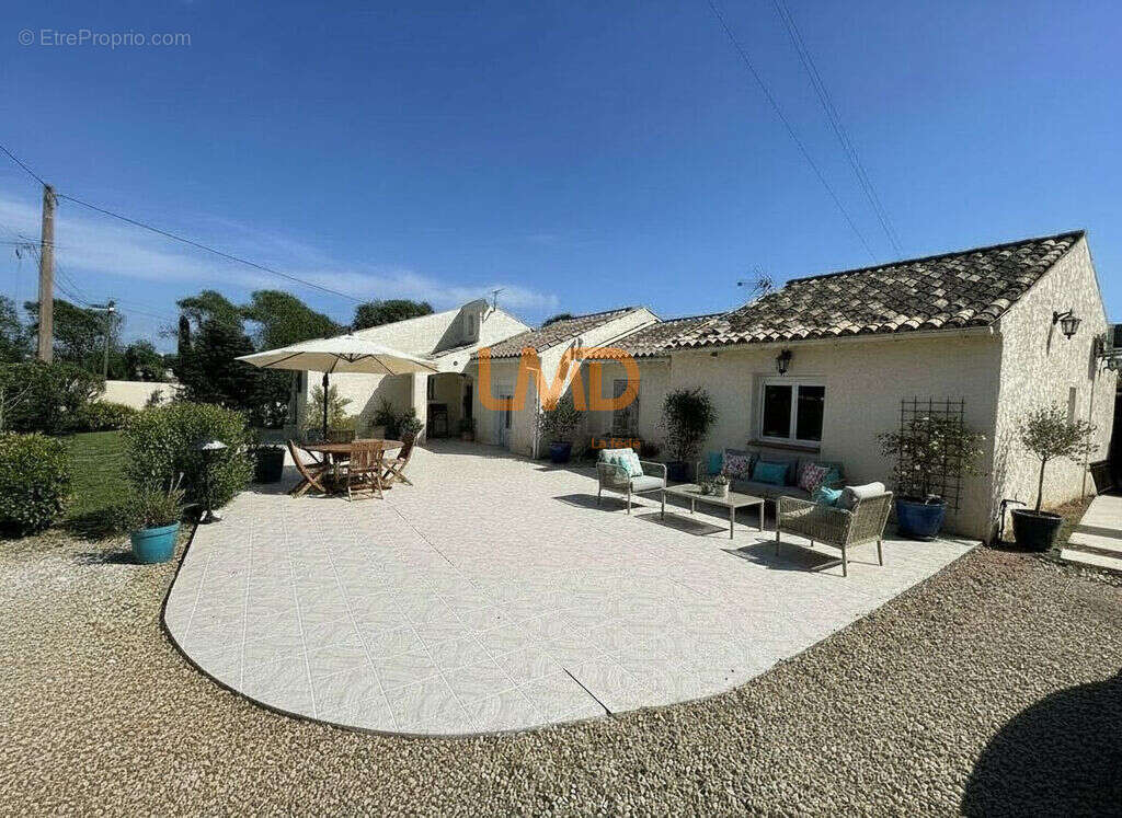 Maison à LA MOTTE
