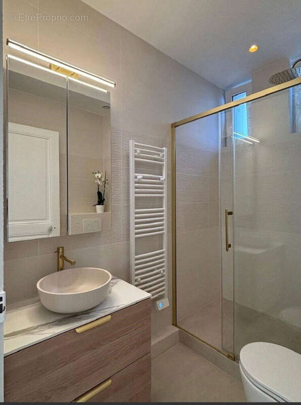 Appartement à ASNIERES-SUR-SEINE