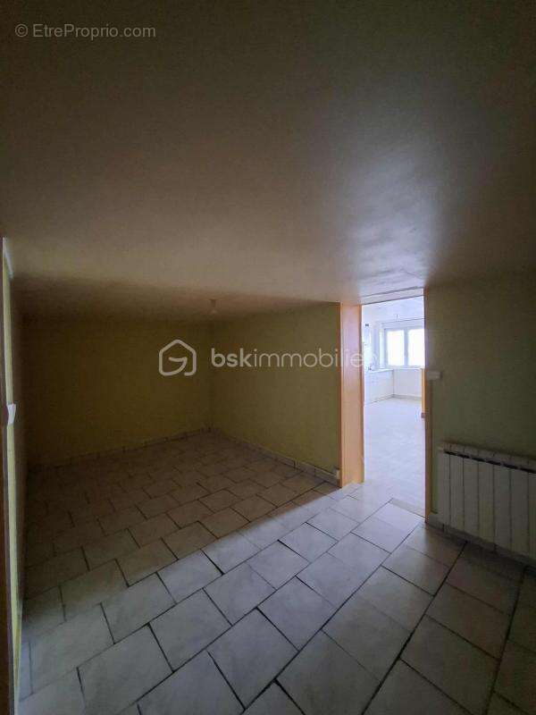 Maison à LA LANDE-SUR-EURE