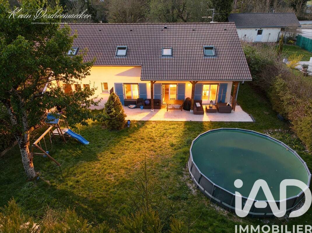 Photo 1 - Maison à ECHENEVEX