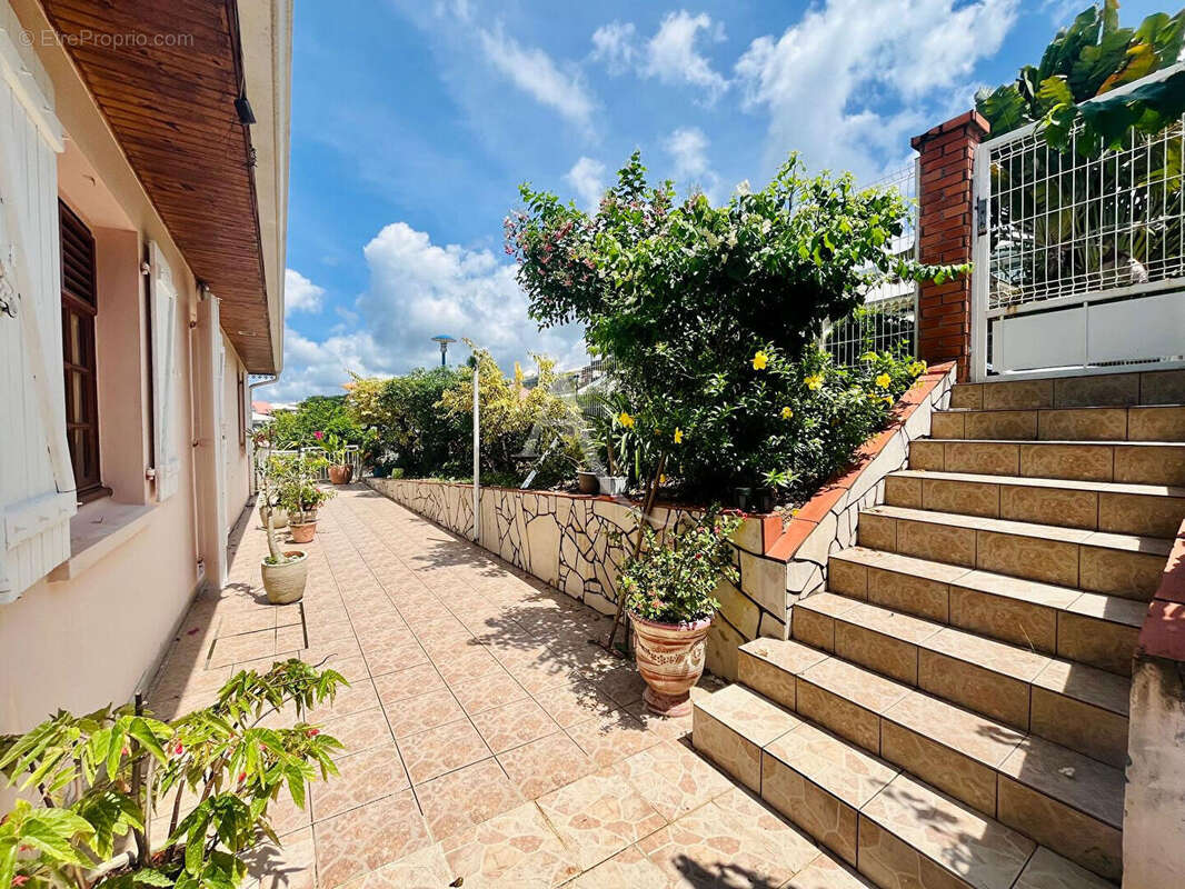 Maison à SAINTE-LUCE