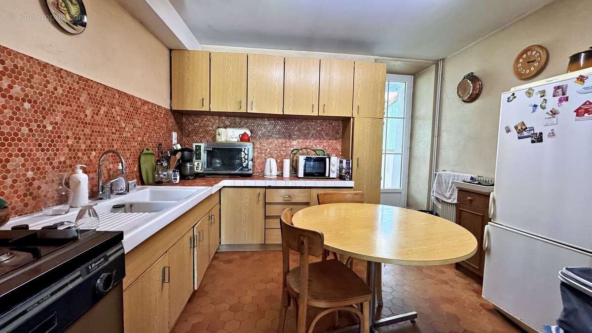 Maison pierre et moellons à NAUJAN - photo 6