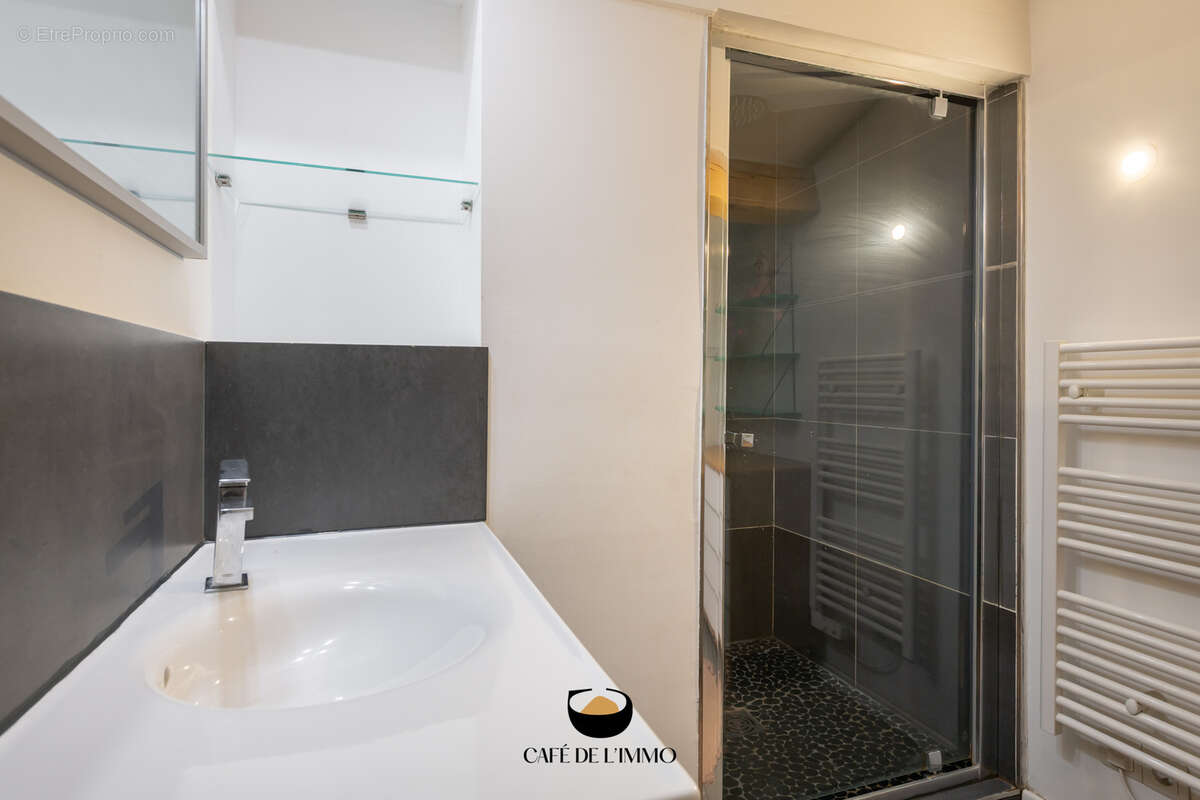 Appartement à MARSEILLE-12E