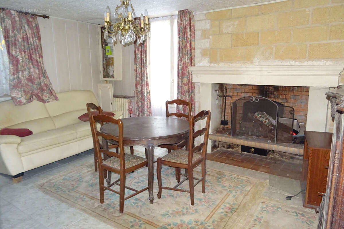 Maison à AUTHON-DU-PERCHE